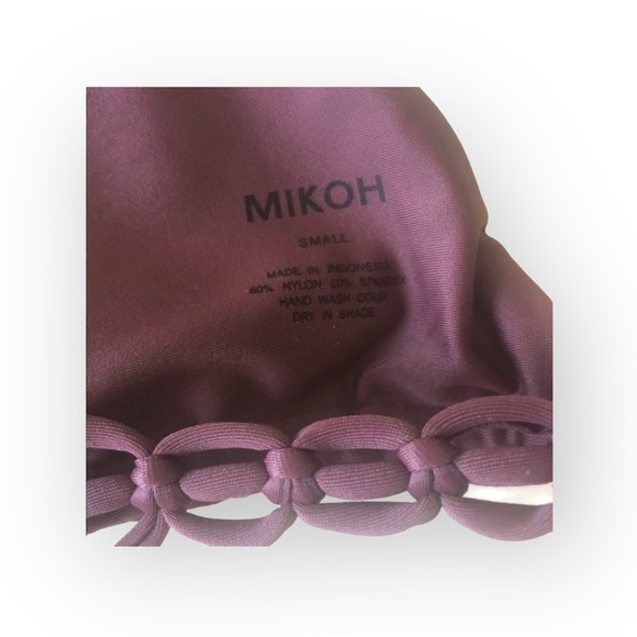 new Mikoh ꧁ Indies Strappy Macramé Halter Strap Triangle Bikini Top ꧂ Wine Small - Picture 8 of 16